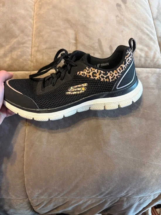 Skechers Women's Black Mesh Sneakers with Leopard Accent - Picture 2 of 6